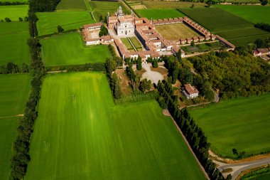 Certosa di Pavia Gra-Car (Gratiarum Carthusia - Santa Maria delle Grazie Manastırı - Xiv yüzyıl) - Havadan görünüm
