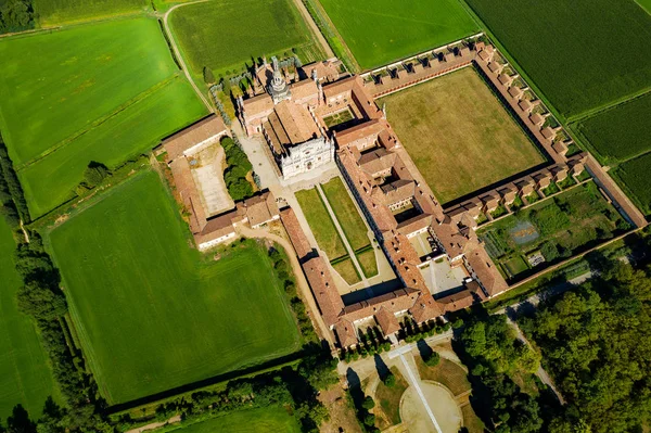 Certosa di Pavia Gra-Car (Gratiarum Carthusia - Santa Maria delle Grazie Manastırı - Xiv yüzyıl) - Havadan görünüm