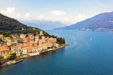 Como Gölü (It) - Santa Maria Rezzonico - havadan görünümü