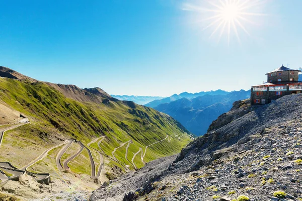 Stelvio Ulusal Parkı Trafoi Vadisi Trento Ilindeki Yol Manzarası — Stok fotoğraf