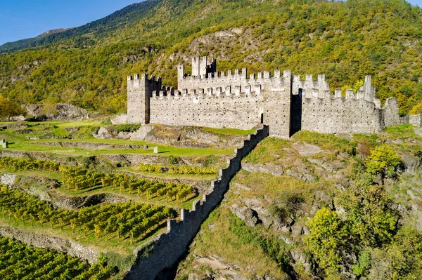 Grosio Valtellina Nuevo Castillo Parque Incisiones Rupestres Vista Aérea —  Fotos de Stock