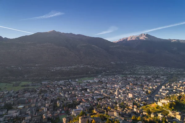 Sondrio Valtellina Őszi Légi Kilátás Hajnalban — Stock Fotó