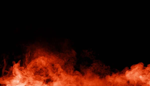 火灾雾和雾对孤立的黑色背景的文本或空间的影响 — 图库照片