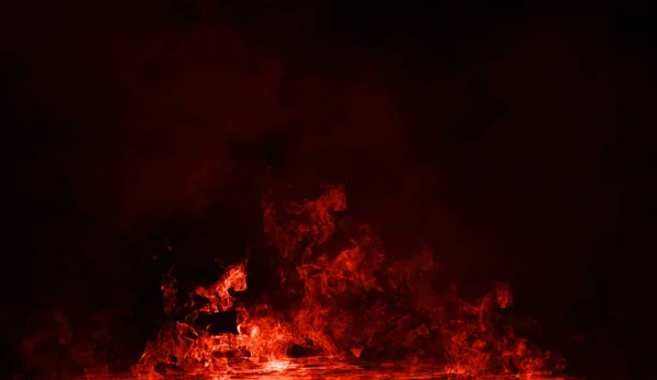 Fuego de humo sobre fondo negro aislado. Textura de diseño — Foto de Stock