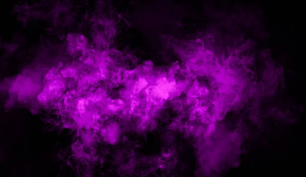 抽象紫色烟雾雾在黑色背景。设计元素. — 图库照片
