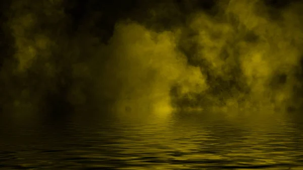 Humo con reflejo en el agua. Misterio niebla textura superpone fondo — Foto de Stock