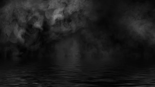 Rauch mit Reflexion im Wasser. Mystery Nebeltextur überlagert Hintergrund — Stockfoto