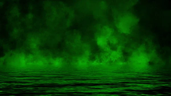 Groene rook met reflectie in water. Mistery mist textuur achtergrond. Ontwerpelement. — Stockfoto