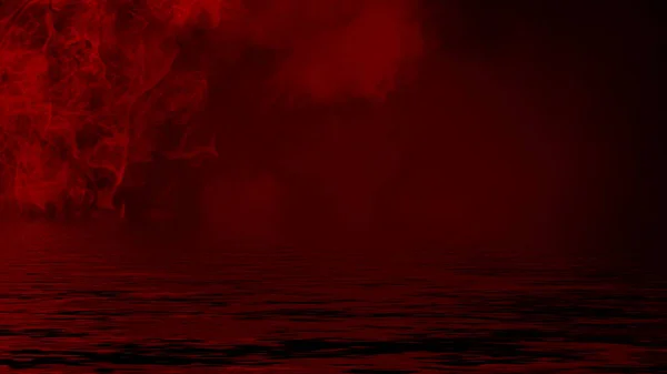 Nevoeiro costeiro. Fumo vermelho na costa. Reflexão na água. Elemento de projeto — Fotografia de Stock