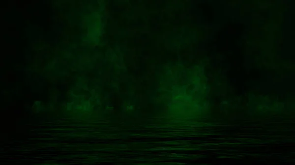 Zelené zvlněné obláčky kouřových mlhy od ledu přes spodní světlo s odrazem ve vodě. — Stock fotografie