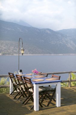 bir tatil için düzenlenmiş, açık hava yemek masası, zarif yemek masası