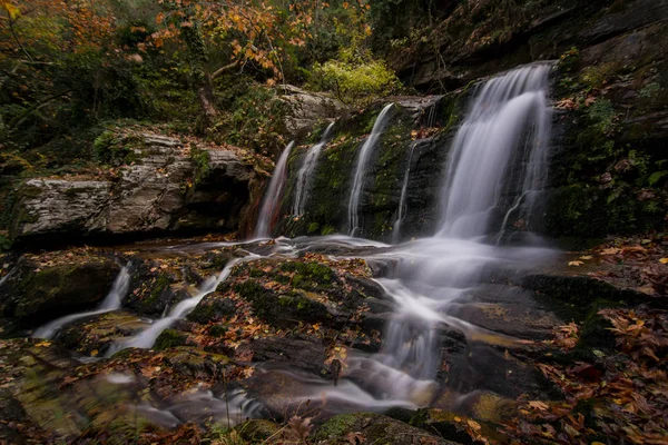 Wasserfall Suuctu in der Türkei Bursa — Stockfoto