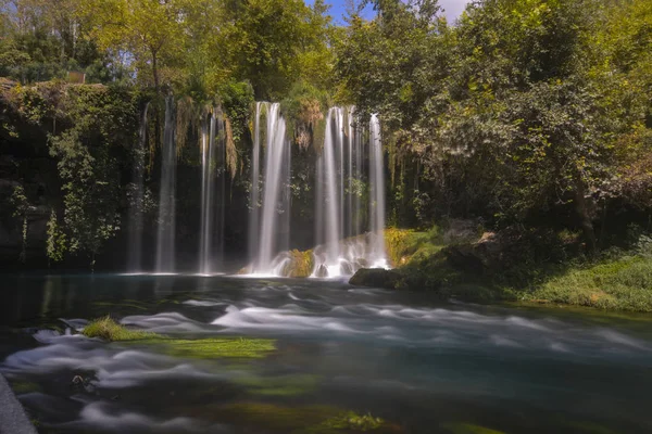 Duden Waterfall lange blootstelling — Stockfoto