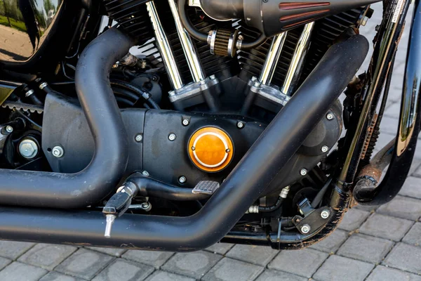 Motorcycle engine chrome plated and strong appearing in Turkey