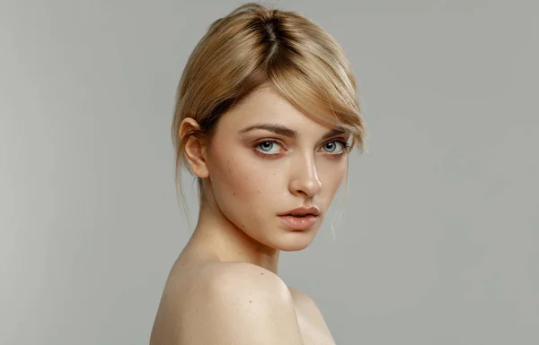 Szépség Portré Női Arc Természetes Bőrrel — Stock Fotó