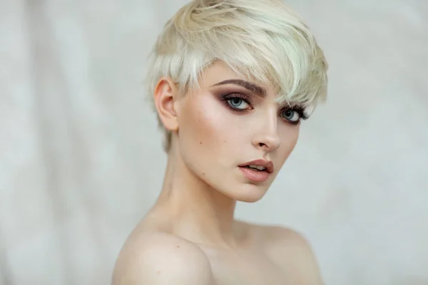 Beauty Porträtt Kvinnlig Modell — Stockfoto