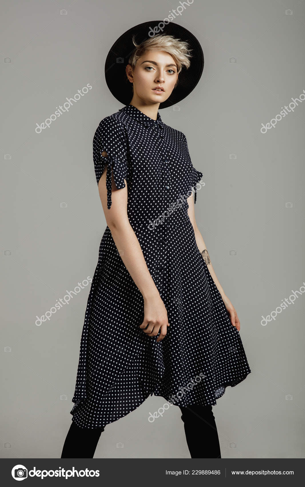 Fashion Portrait Female Model Blond Short Hair Wear Black Hat
