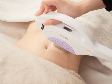 Japon Kadın Tüyleri Temizleme Görüntü