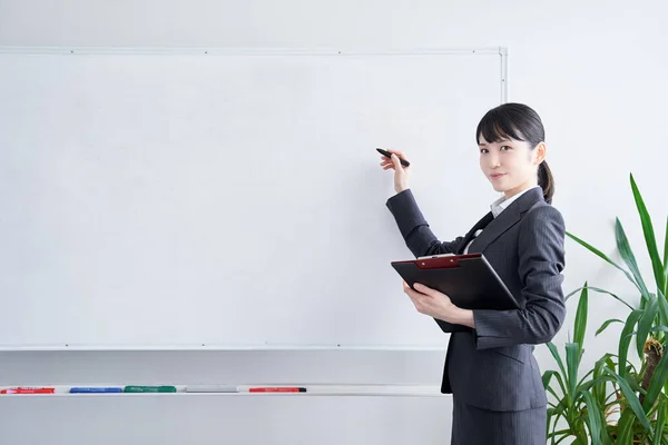 Japanese Woman Writing Whiteboard — Stock Photo, Image