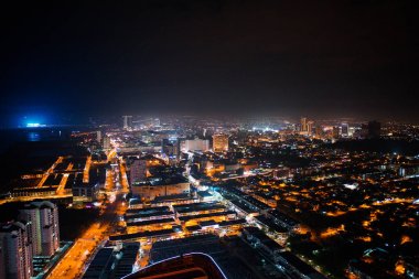 Gece Malacca şehrinin en iyi görünümü.