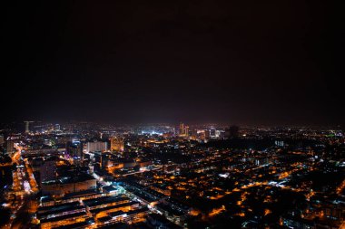Gece Malacca şehrinin en iyi görünümü.