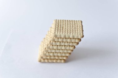 Bir sürü bisküvi, beyaz arka plan