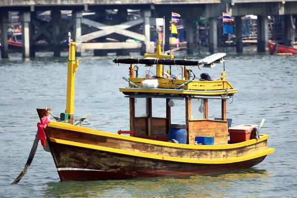 泰国通用小型渔船 — 图库照片