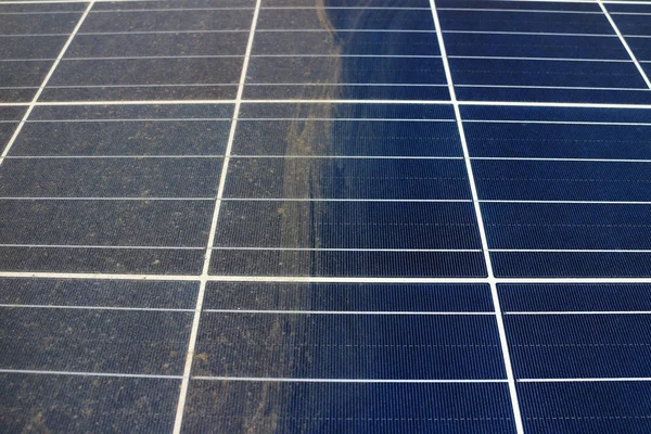 Részben Fotovoltaikus Panel Tisztítása — Stock Fotó