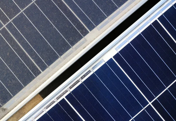 Dirty Clean Photovoltaic Panels Top View — Stock Photo, Image