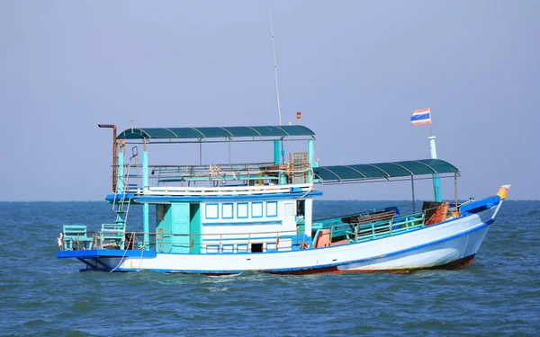 Generisches Touristenschiff Vom Fischereischiff Umgebaut — Stockfoto