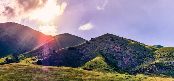 Panorama Une Vallée Montagne Été Une Fabuleuse Vue Sur Montagne — Photo