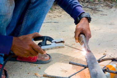 İnsan kaynak çelik yapımı 