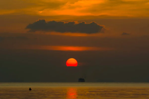 Житться Тільного Світку Скачування Horizon Line Evening Omega Sunset Dark — стокове фото