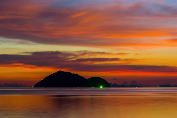 Amazing Wonderful Dramatic Twilight Evenement Sky Island Green Light Fisherman — Photo