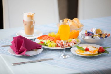 Restorasyon kahvaltı fotoğrafı