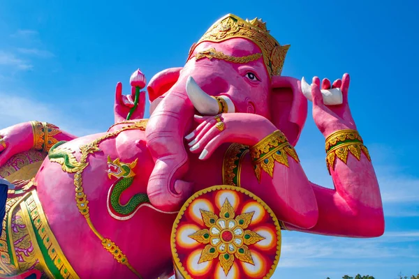 Pembe ganesha büyük dört kişilik diz yastık ile.
