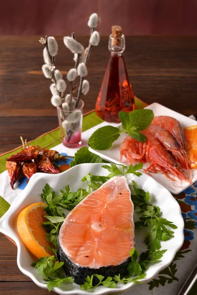 Salmon Dishes Raw Shrimp Surrounded Parsley Orange — Stock Photo, Image