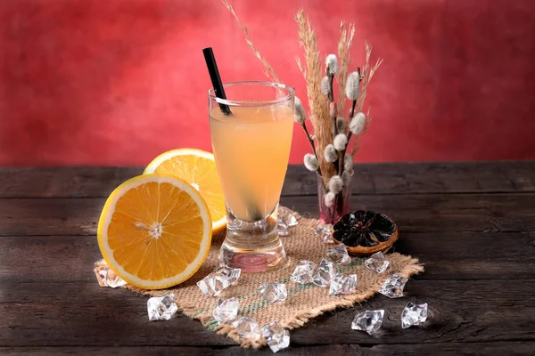 Jarabe Naranja Con Hielo Mesa — Foto de Stock