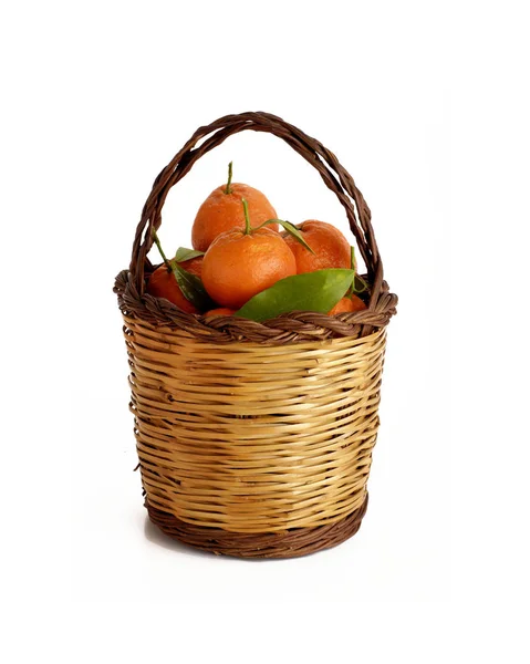 Cesta con clementinas — Foto de Stock