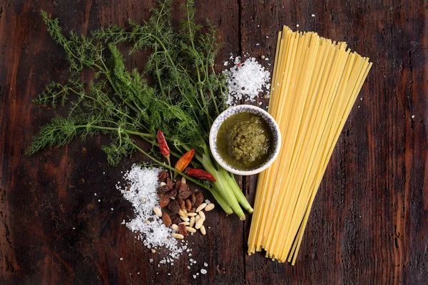 Fettuccine with wild fennel, Sicilian ingredients