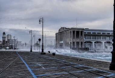 Trieste durante una giornata di Bora clipart