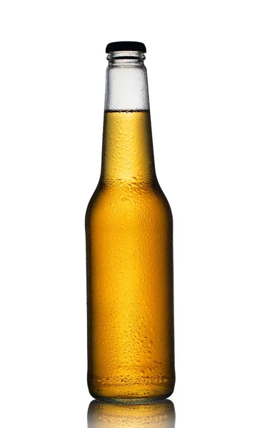 Botella llena de cerveza —  Fotos de Stock