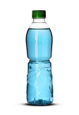 Su dolu küçük plastik şişe.