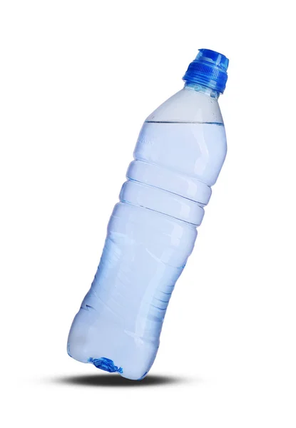 Mittlere Kunststoffflasche zur Seite geneigt — Stockfoto