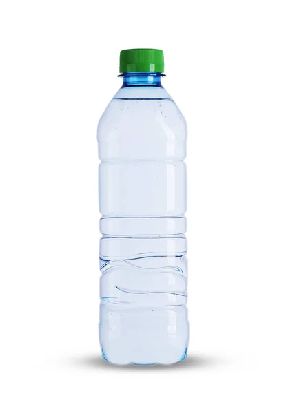 Pequena garrafa com água mineral — Fotografia de Stock
