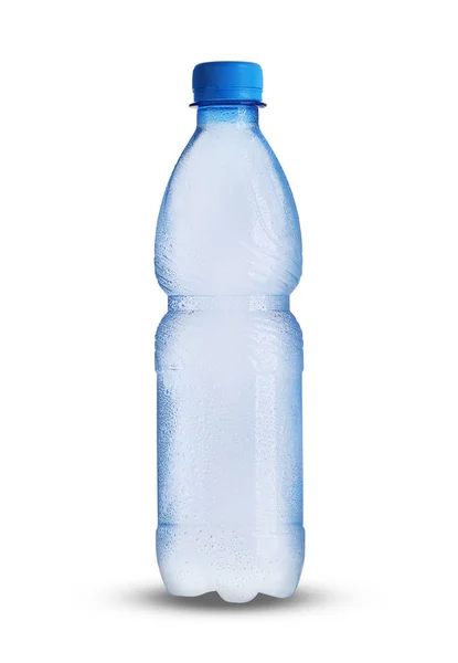 Pequeña botella de plástico con agua mineral —  Fotos de Stock