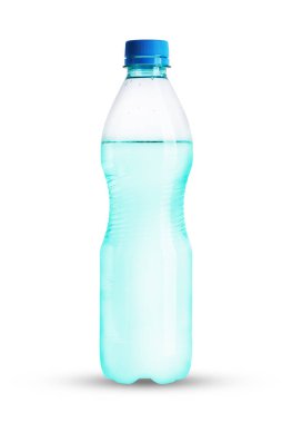 İçinde maden suyu olan küçük plastik şişe. 