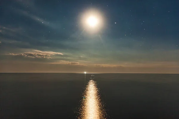 Meeresküste Nacht Mond Sterne — Stockfoto