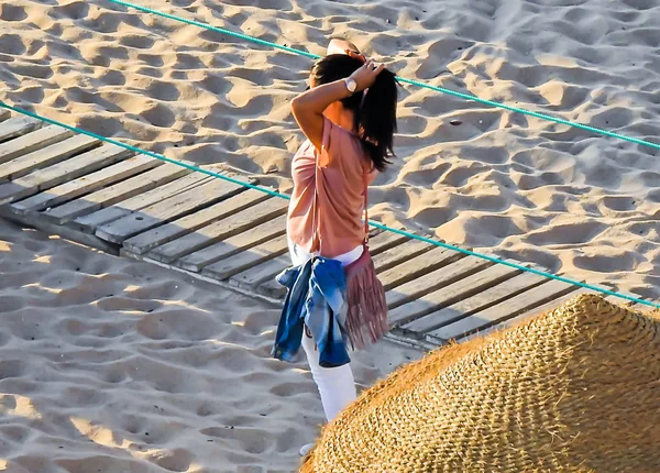 Woman Sand Beach Holding Her Hair Tail — Stock Photo, Image