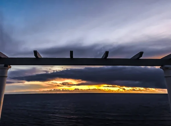 Die Horizontlinie Bei Sonnenuntergang Und Ich Fügte Die Linie Dieser — Stockfoto